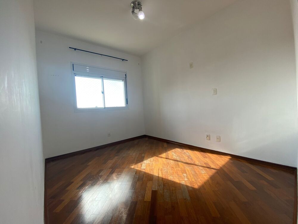 Apartamento à venda com 5 quartos, 148m² - Foto 7
