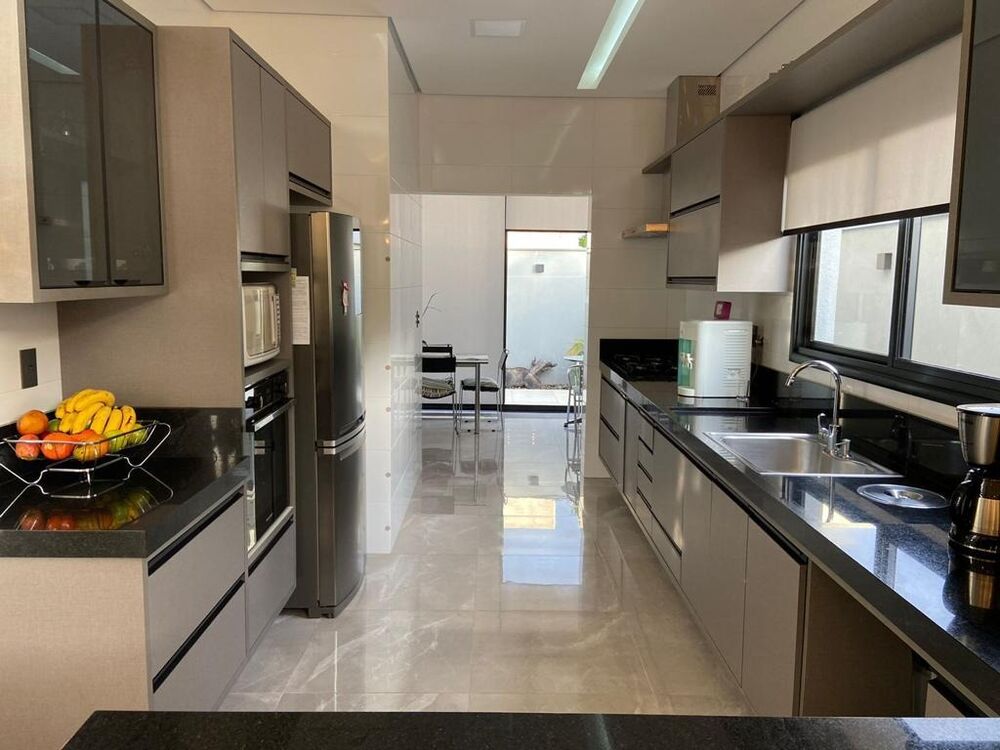 Casa, 3 quartos, 300 m² - Foto 13