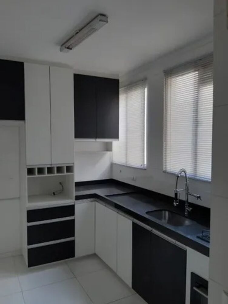 Apartamento à venda com 3 quartos, 108m² - Foto 3