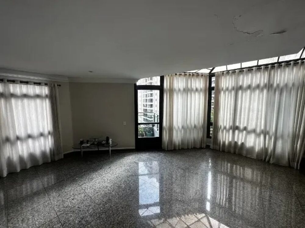 Apartamento, 3 quartos, 215 m² - Foto 3