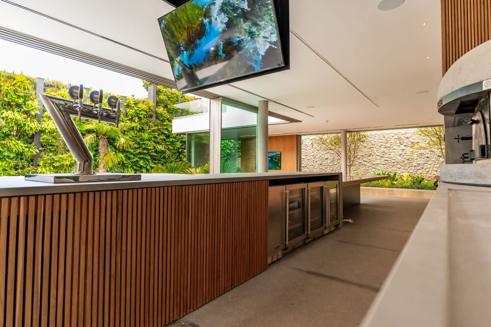 Casa, 5 quartos, 1102 m² - Foto 2