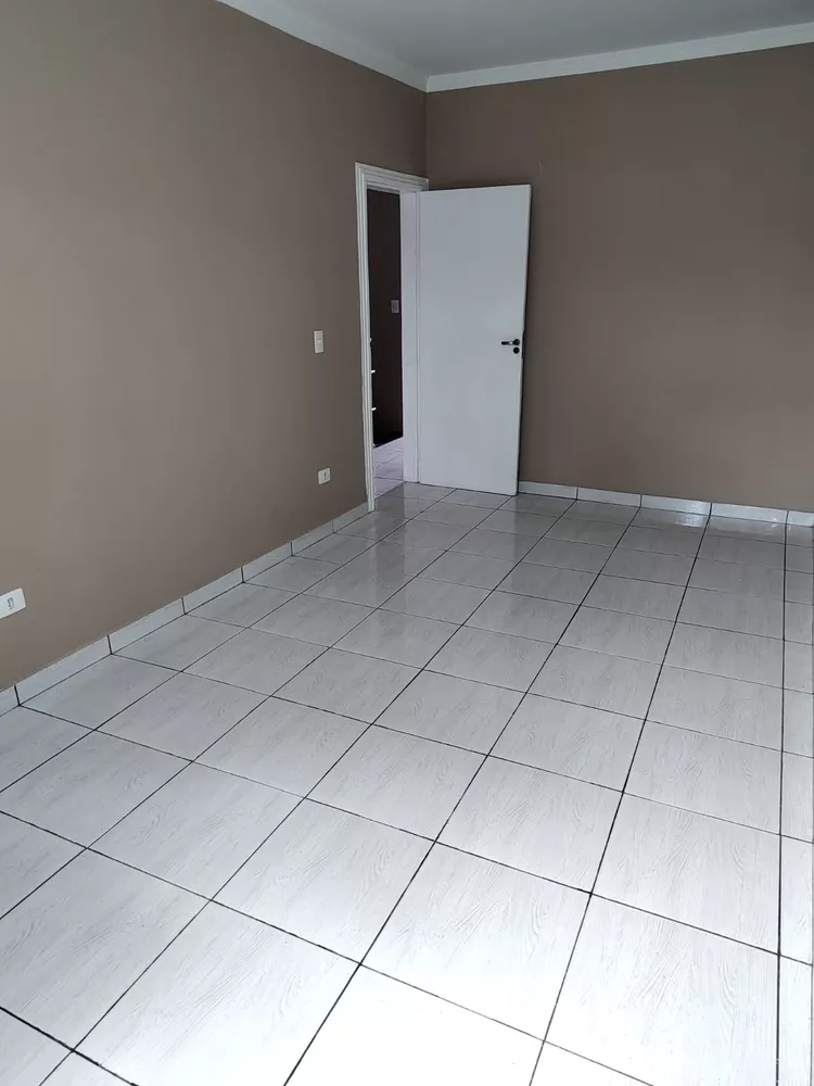 Casa à venda com 3 quartos, 180m² - Foto 7