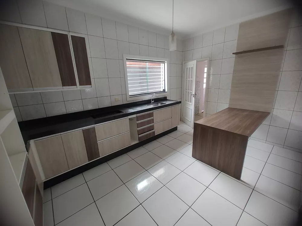 Casa à venda com 3 quartos, 180m² - Foto 5