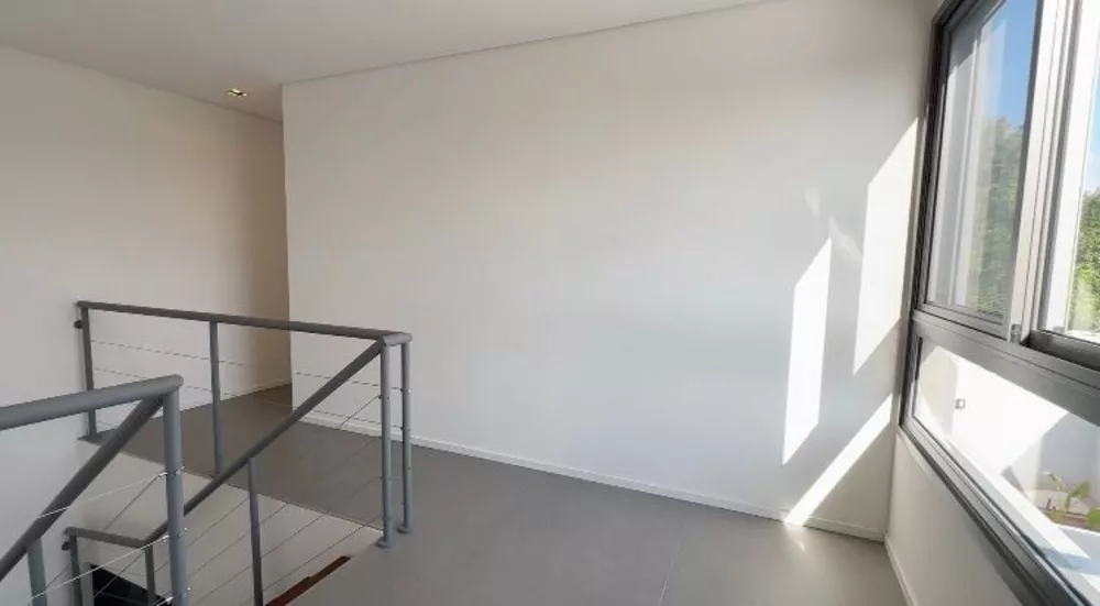 Casa à venda com 3 quartos, 245m² - Foto 8