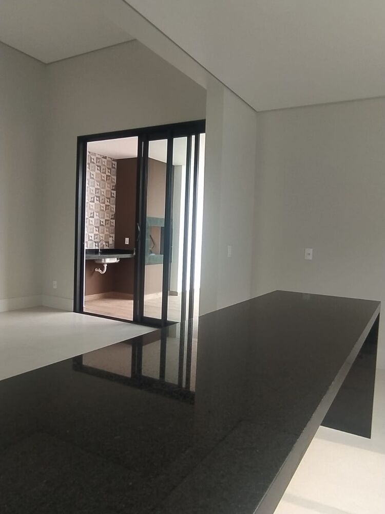 Casa, 3 quartos, 223 m² - Foto 11