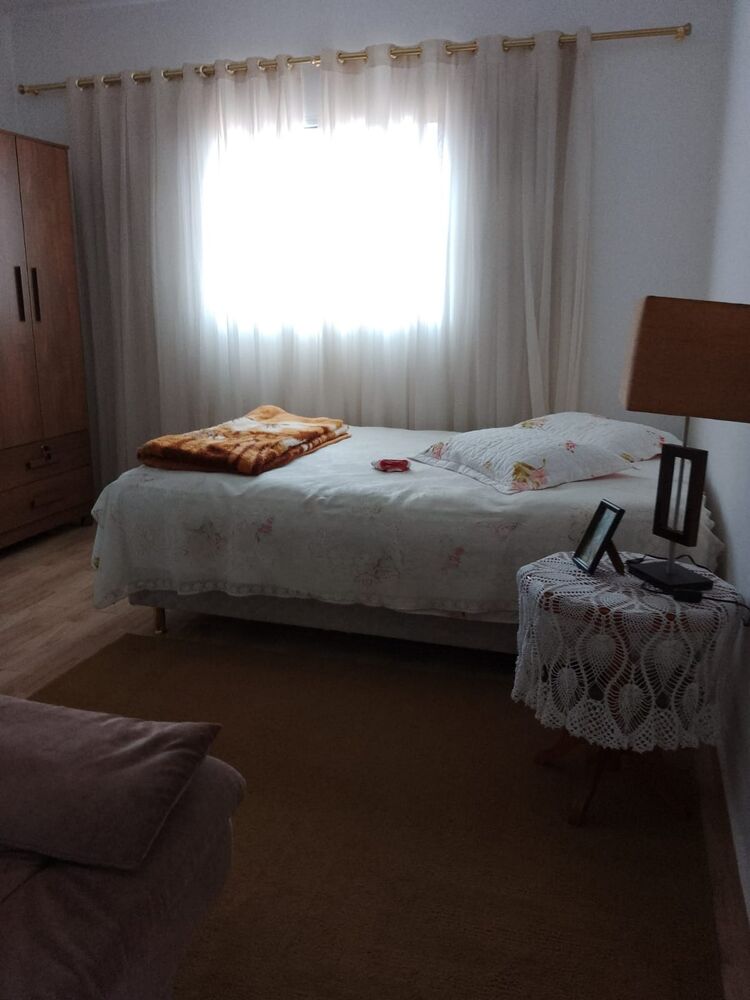 Casa à venda com 4 quartos, 120m² - Foto 3