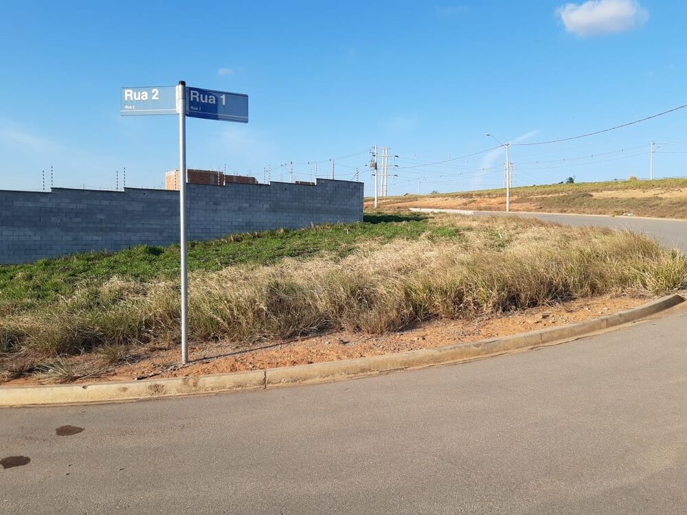 Terreno, 242 m² - Foto 1