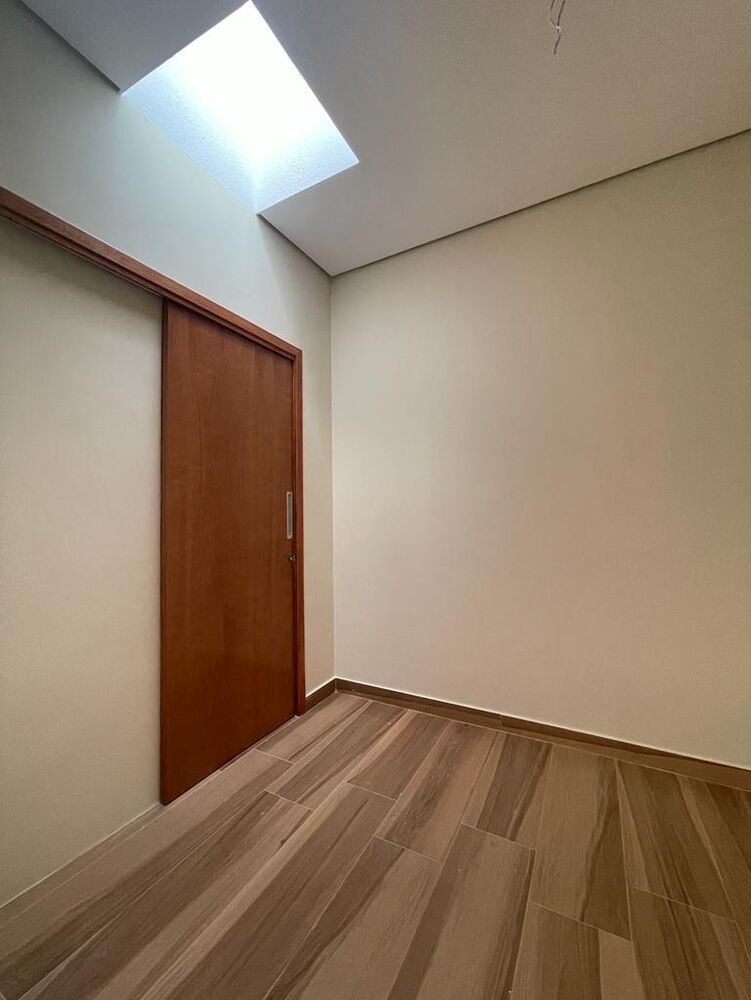 Casa, 3 quartos, 169 m² - Foto 2