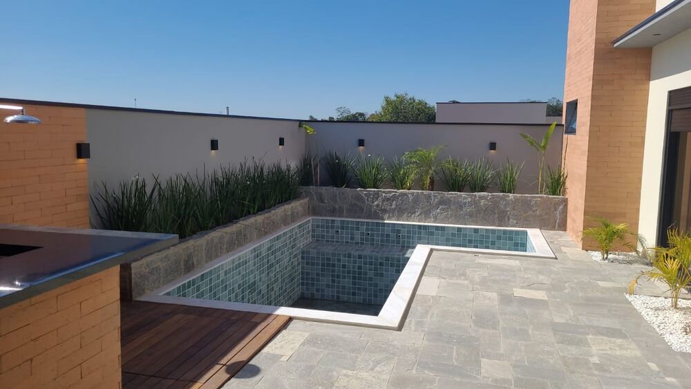 Casa, 3 quartos, 169 m² - Foto 1