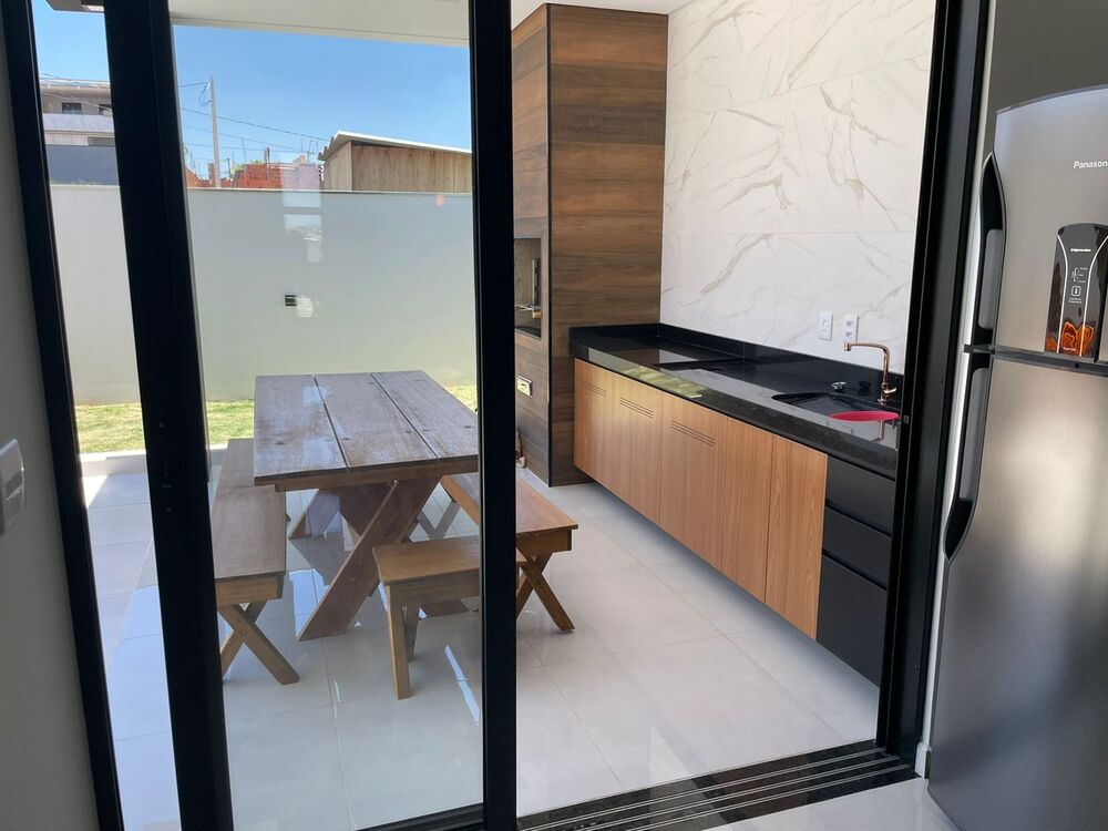 Casa, 3 quartos, 160 m² - Foto 1
