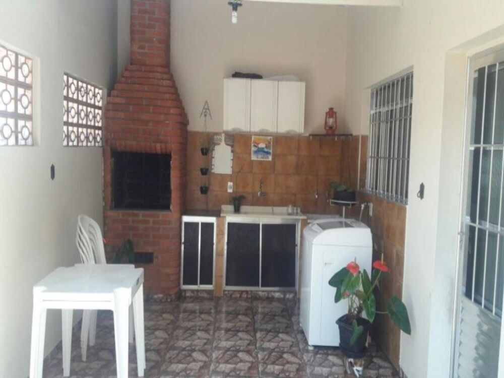 Casa à venda com 2 quartos, 160m² - Foto 3