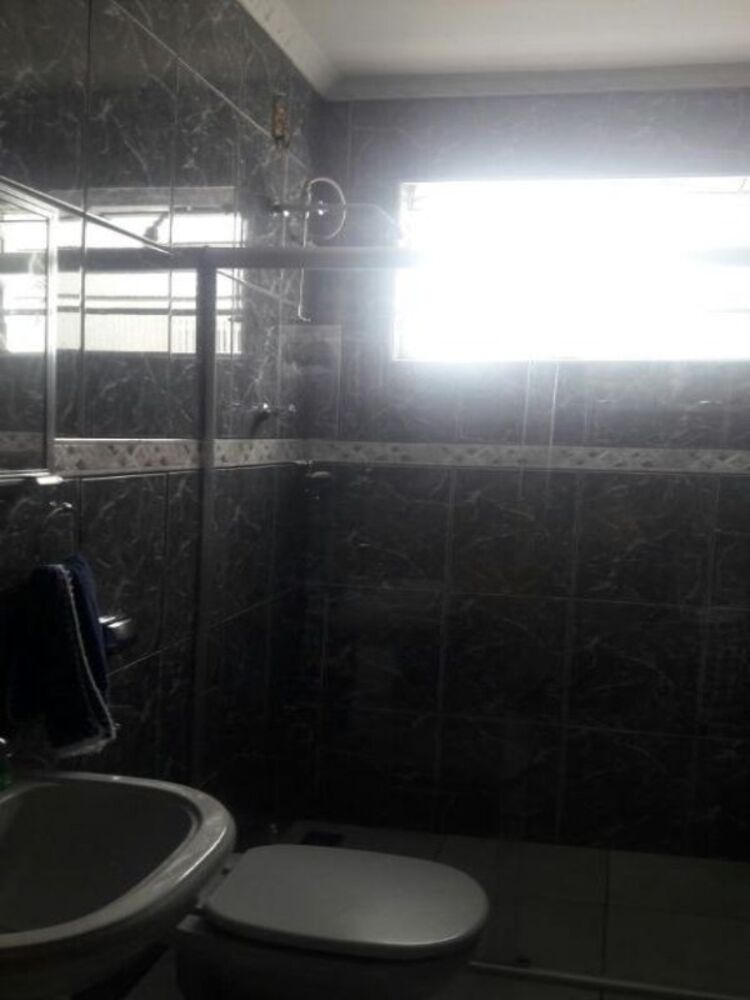 Casa à venda com 2 quartos, 160m² - Foto 6
