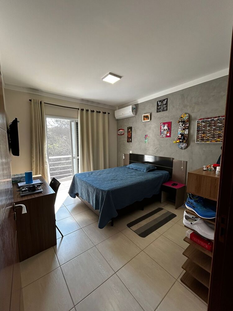 Casa, 3 quartos, 310 m² - Foto 42