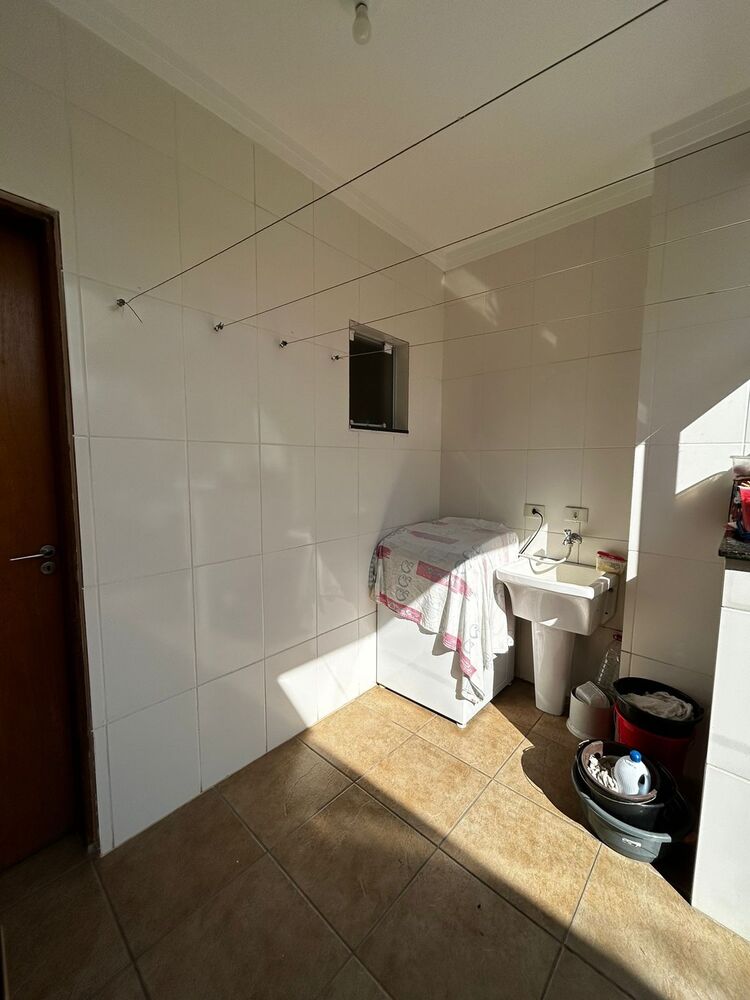 Casa, 3 quartos, 310 m² - Foto 28