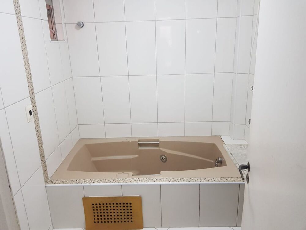 Apartamento à venda com 3 quartos, 170m² - Foto 11