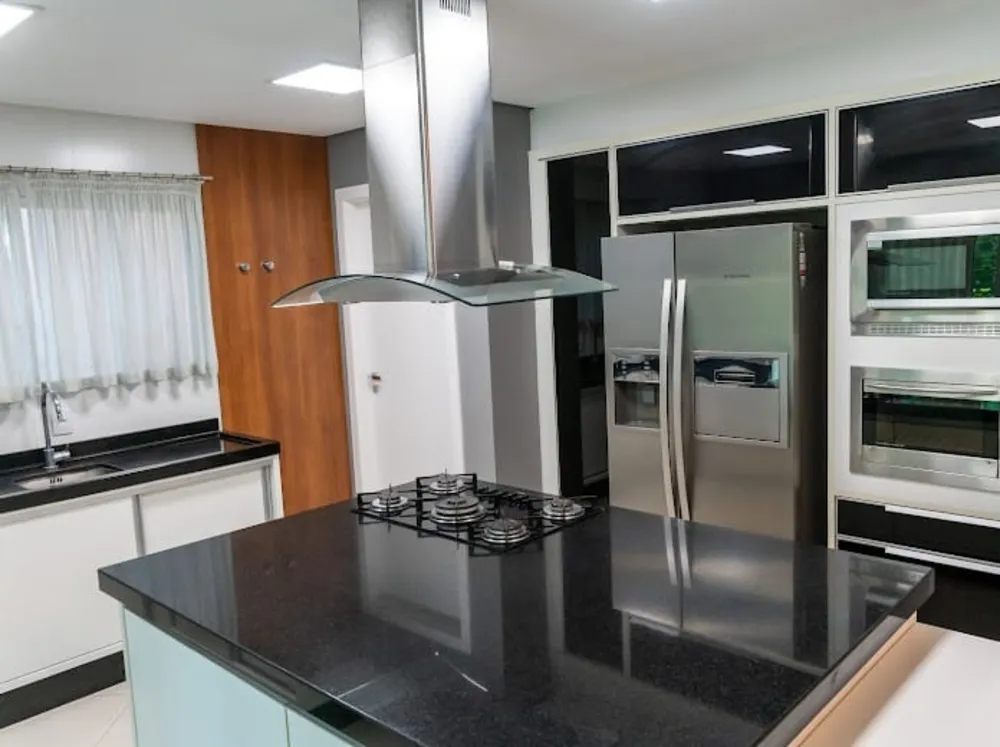 Casa, 5 quartos, 630 m² - Foto 1