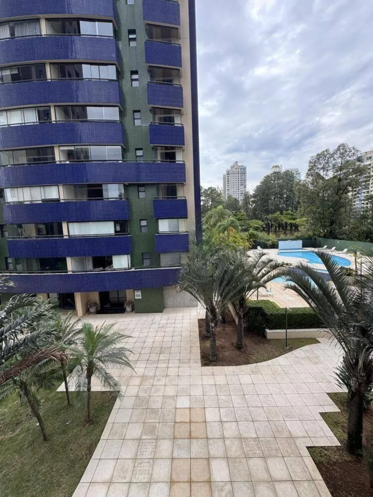Apartamento, 3 quartos, 160 m² - Foto 1