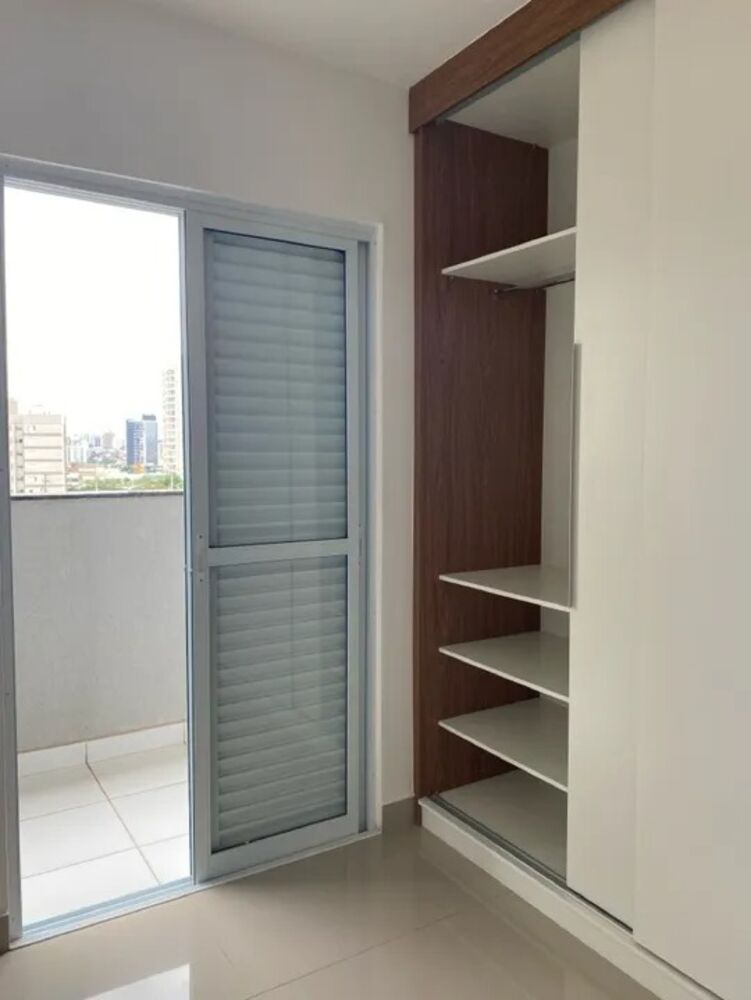 Apartamento para alugar com 3 quartos, 88m² - Foto 2