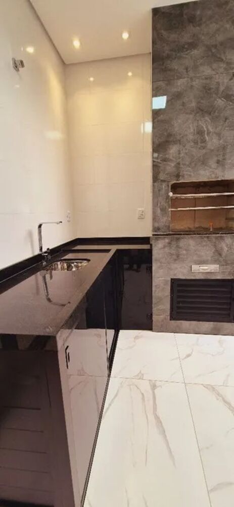 Casa, 3 quartos, 105 m² - Foto 2