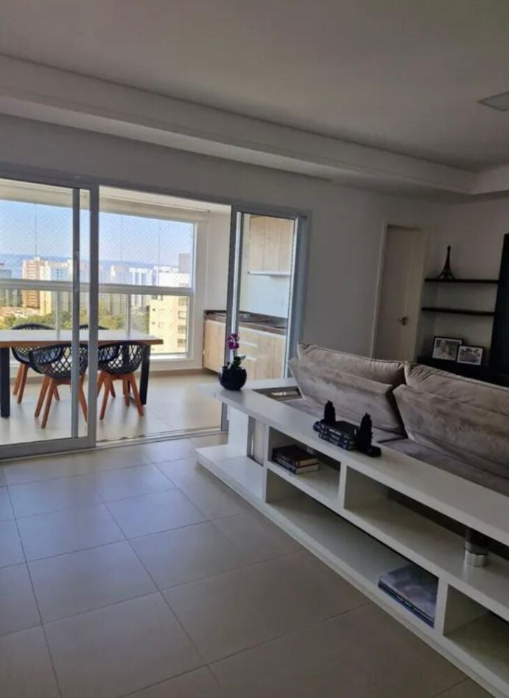 Apartamento à venda com 3 quartos, 167m² - Foto 4