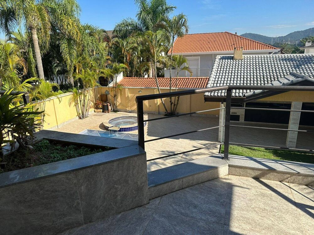 Casa à venda e aluguel com 4 quartos, 620m² - Foto 24