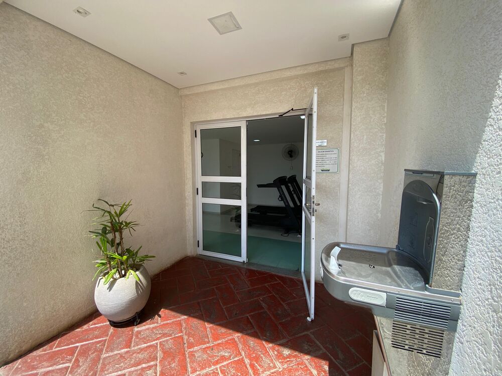 Apartamento para alugar com 3 quartos, 85m² - Foto 15