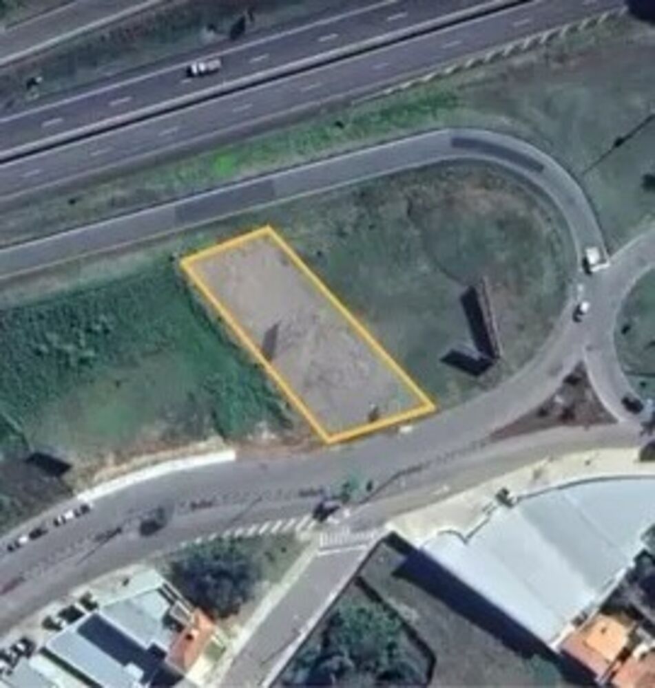 Loteamento e Condomínio, 1000 m² - Foto 1