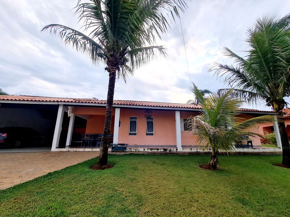 Chácara à venda com 3 quartos, 1005m² - Foto 1