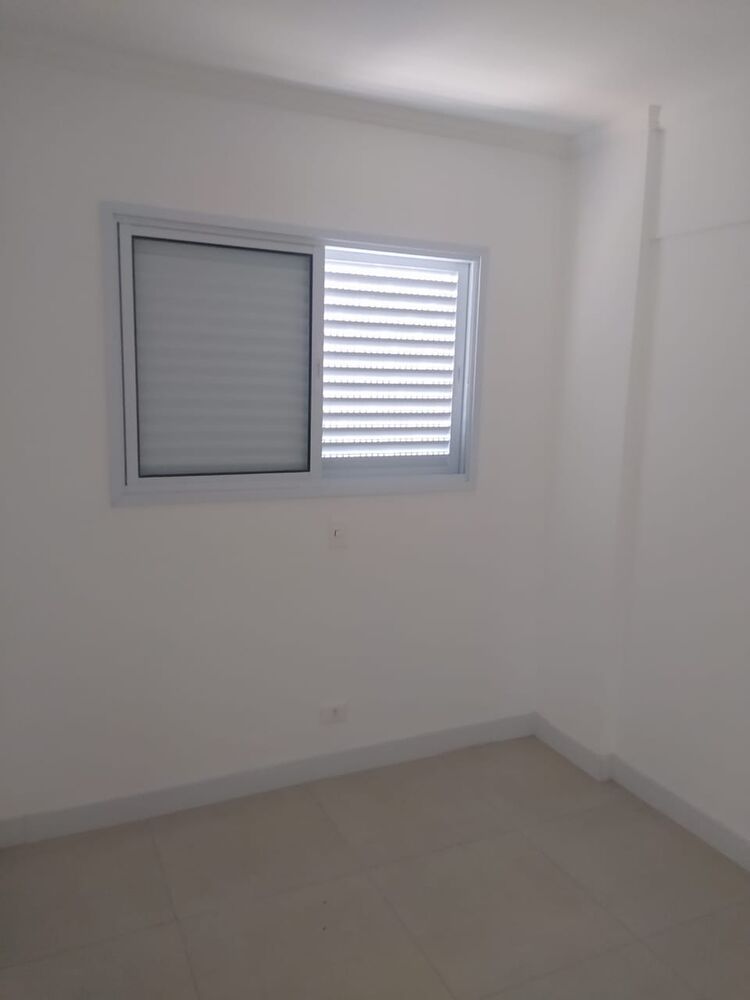 Apartamento à venda com 2 quartos, 65m² - Foto 4