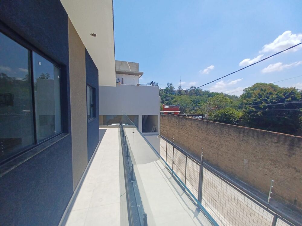 Casa para alugar com 1 quarto, 28m² - Foto 3