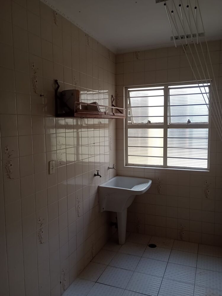 Apartamento à venda com 2 quartos, 64m² - Foto 22