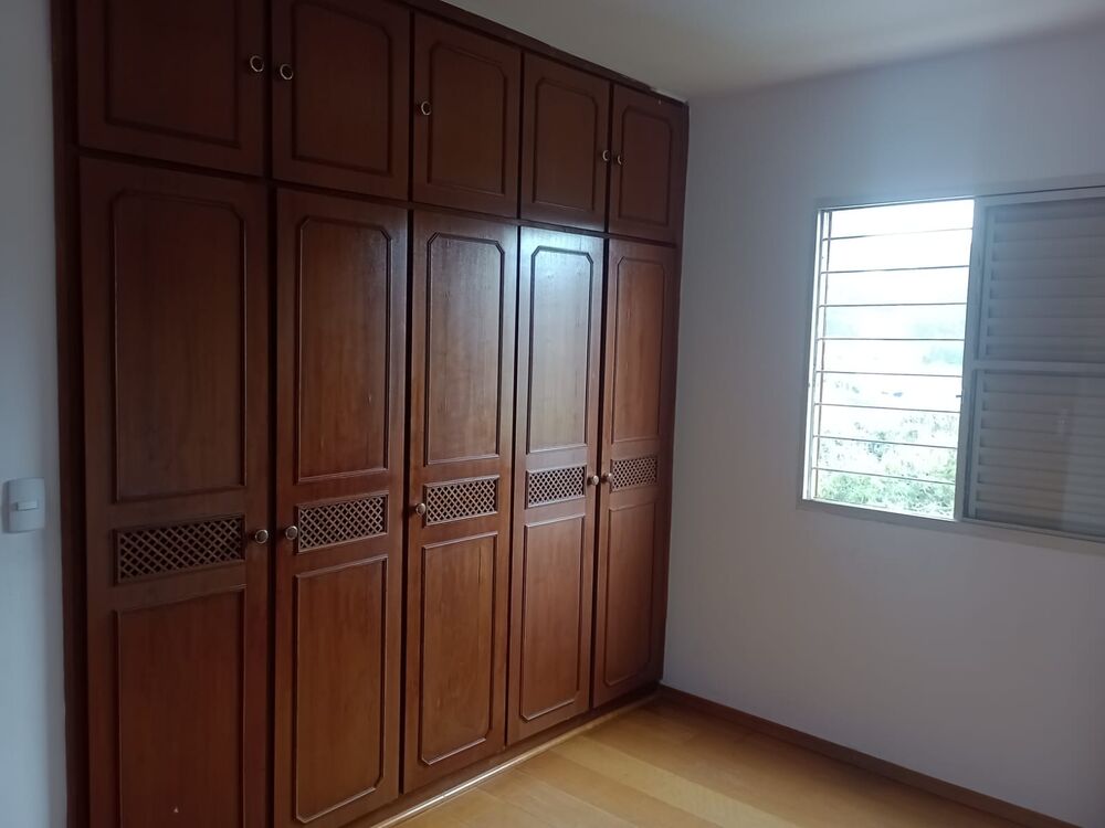 Apartamento à venda com 2 quartos, 64m² - Foto 18