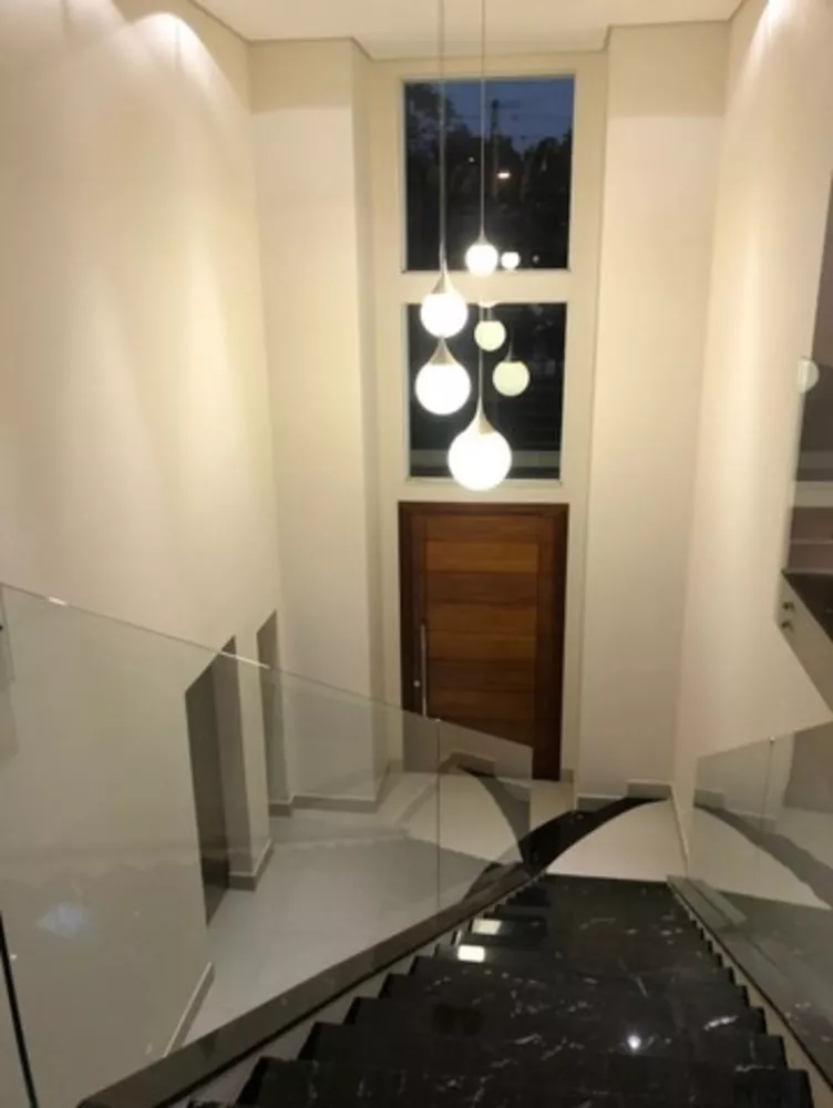 Casa à venda com 4 quartos, 550m² - Foto 18