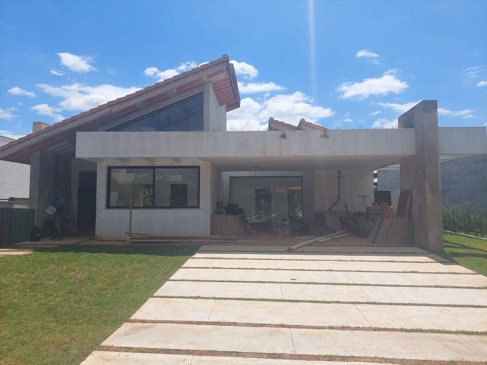 Casa à venda com 5 quartos - Foto 1