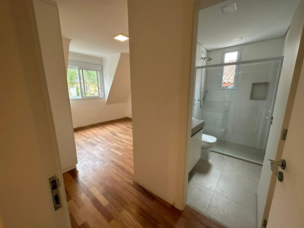 Casa, 4 quartos, 361 m² - Foto 1