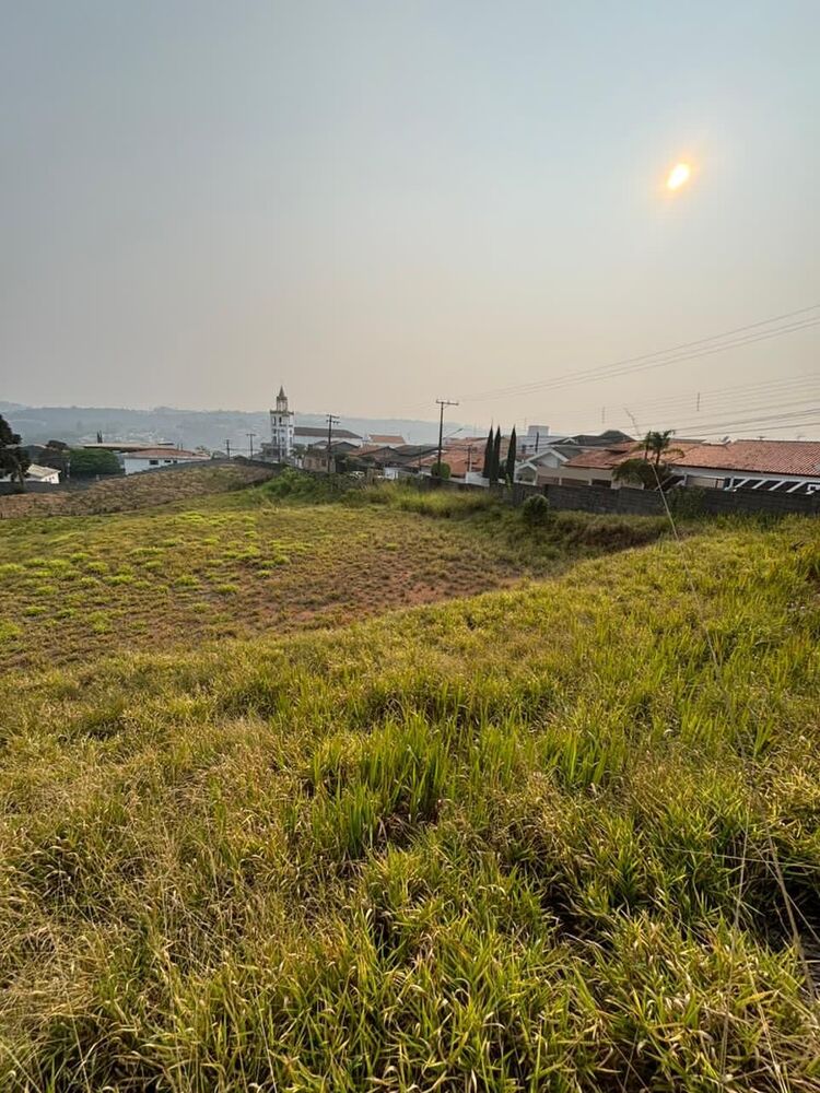 Terreno à venda, 256m² - Foto 1
