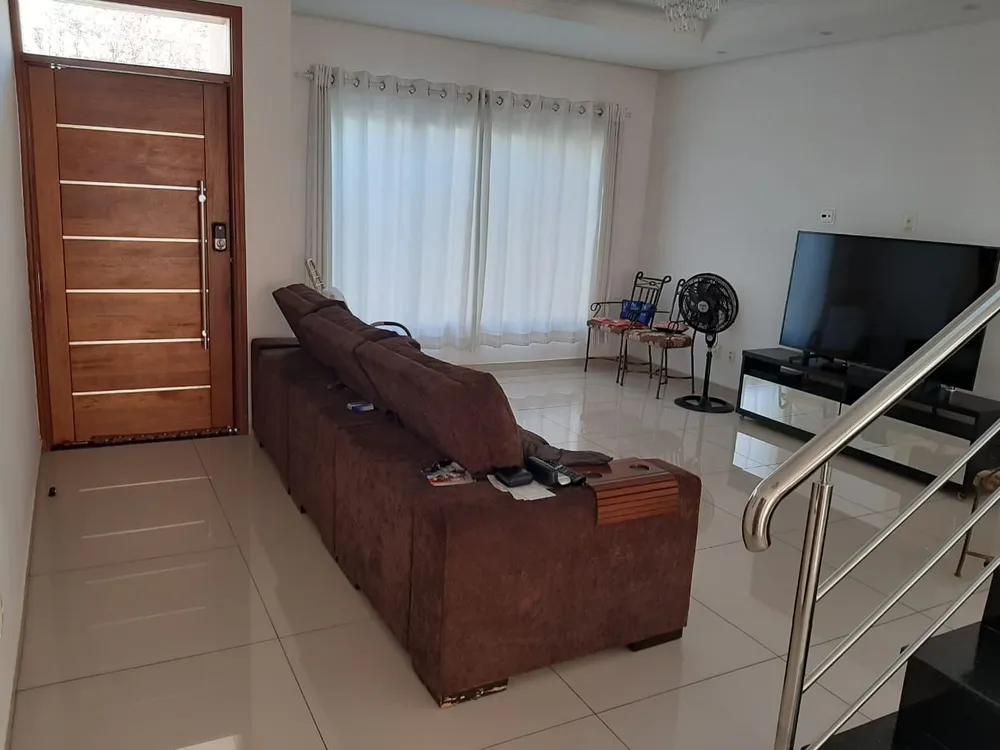 Casa, 4 quartos, 280 m² - Foto 1