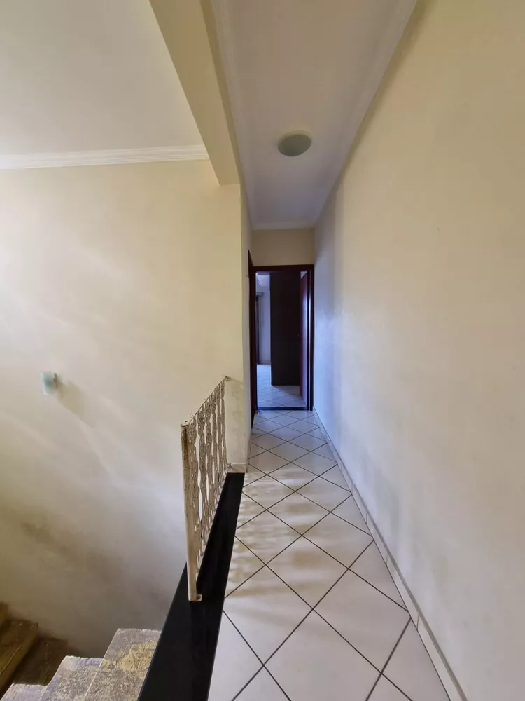 Casa à venda com 3 quartos - Foto 4