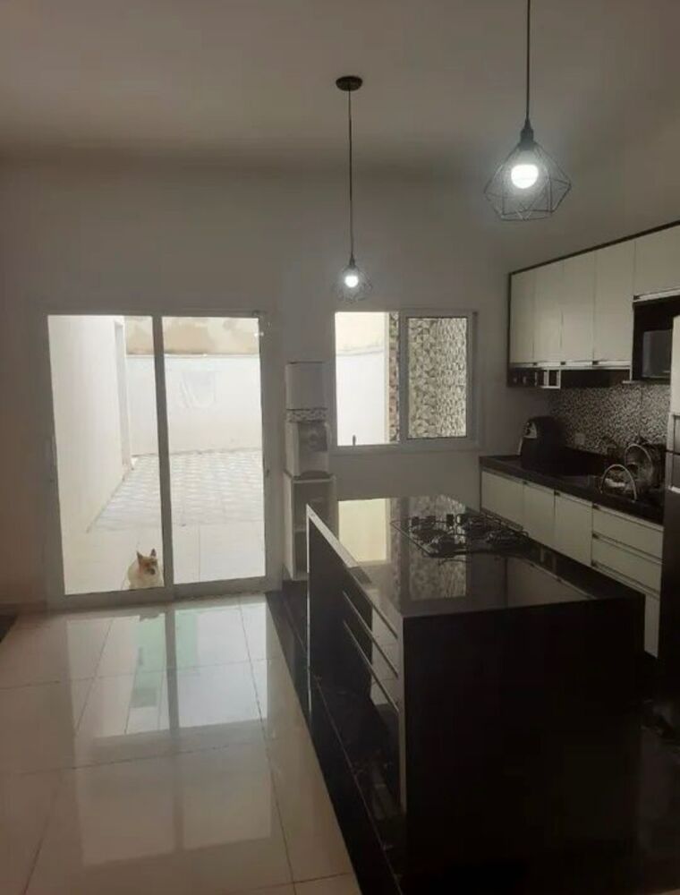 Casa à venda com 3 quartos - Foto 2