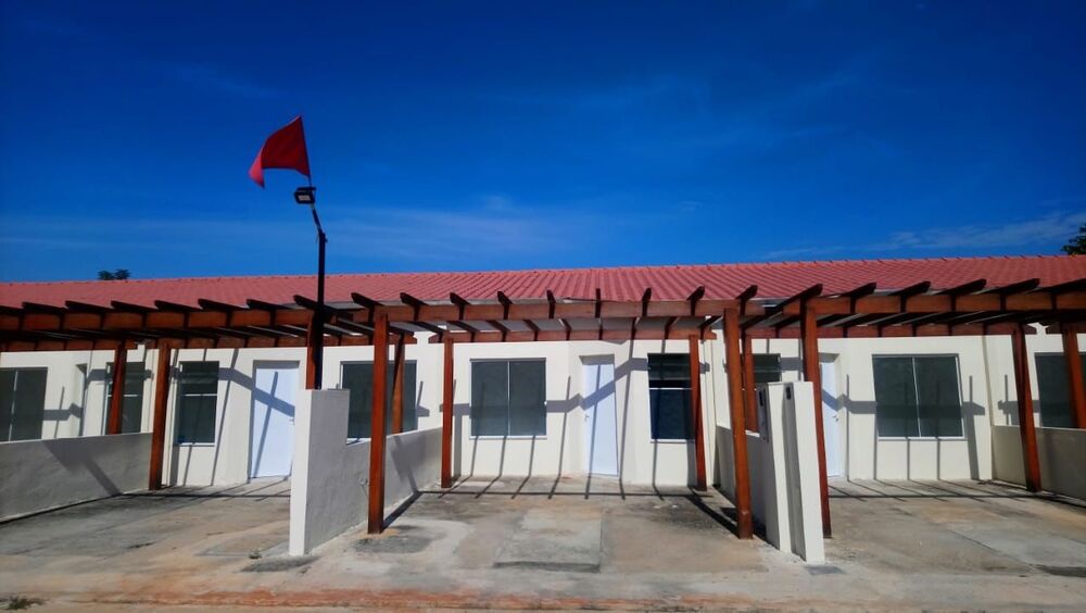 Casa, 2 quartos, 195 m² - Foto 1