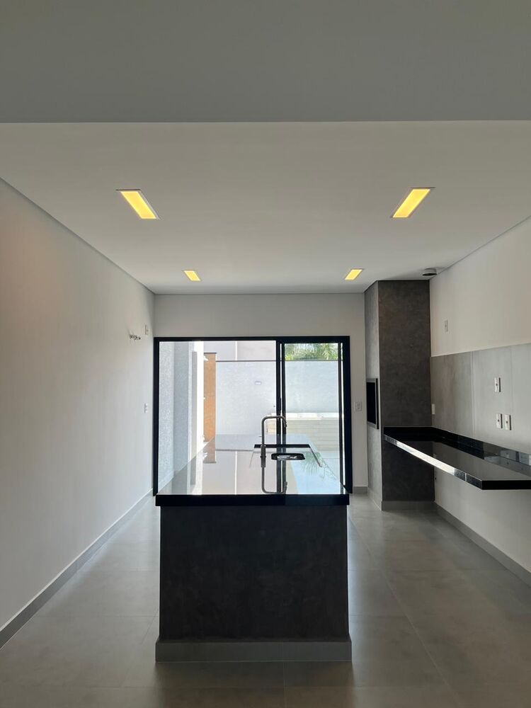 Casa, 3 quartos, 144 m² - Foto 2