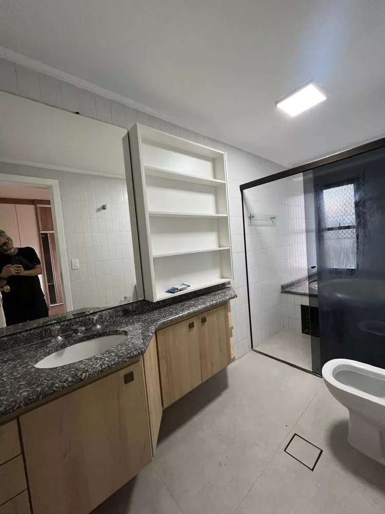 Apartamento para alugar com 3 quartos, 113m² - Foto 2