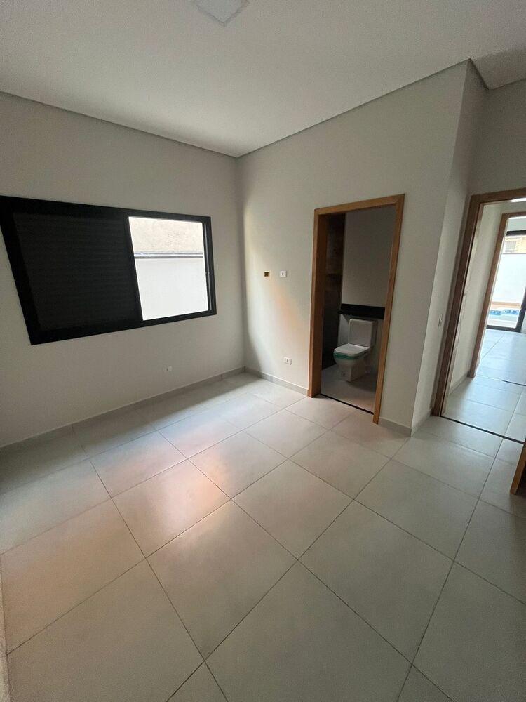 Casa, 3 quartos, 169 m² - Foto 1