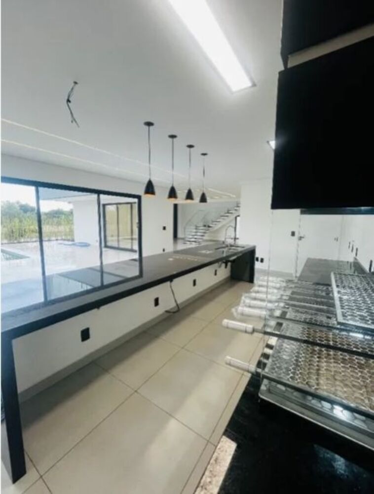 Casa, 3 quartos, 280 m² - Foto 13