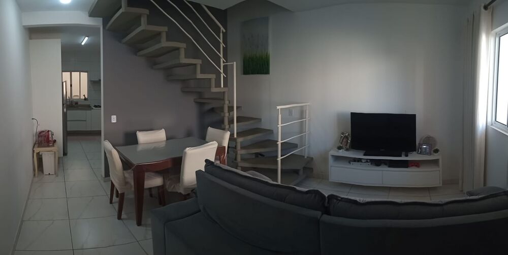 Casa, 2 quartos, 68 m² - Foto 1