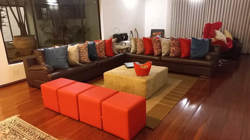 Casa, 7 quartos, 1680 m² - Foto 4