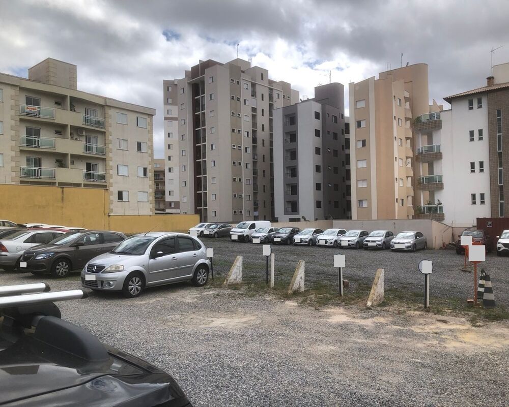 Loteamento e Condomínio, 2300 m² - Foto 2