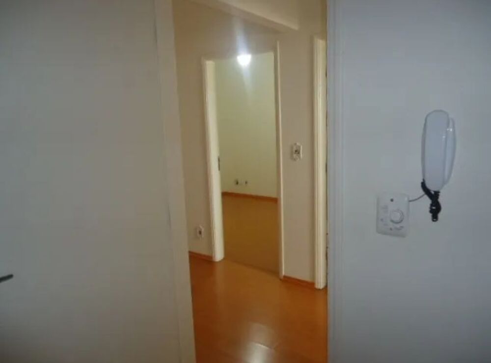 Casa para alugar com 4 quartos, 320m² - Foto 12