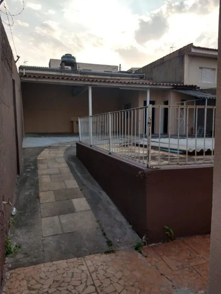 Casa à venda com 3 quartos, 360m² - Foto 14