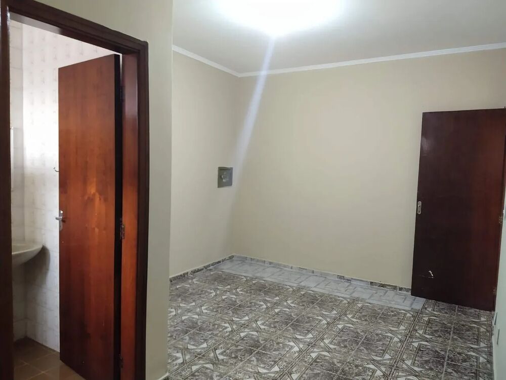 Casa à venda com 3 quartos, 360m² - Foto 7